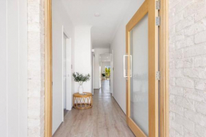 Newly Built Luxury Modern Home, Dunsborough